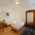Hotel National 2*