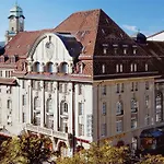 Hotel National