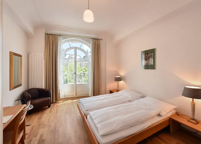 ホテル ナショナル 2*