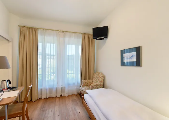 ホテル ナショナル 2*